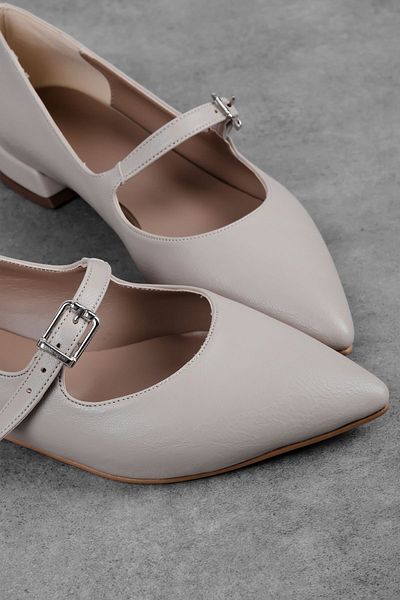 Lal Shoes & Bags Balerini pentru femei Connell cu vârf ascuțit cu o singură centură-cremă