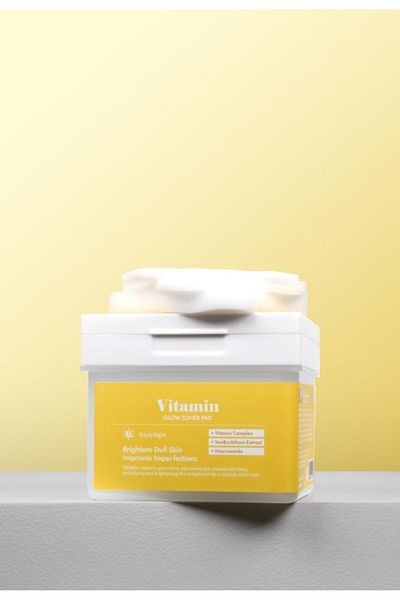 Dermal Vitamin Glow Toner Pad 120 Pieces - 180 ml Tonic Pad with Skin Brightening and Vitamin Complex