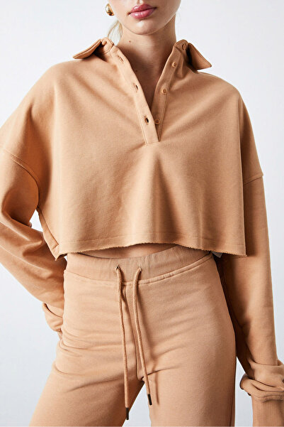Beyyoglu Yakalı Crop Sweatshirt