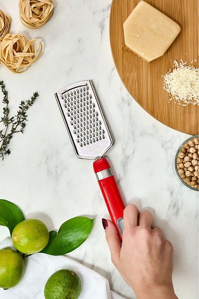 Karaca Mastermaid Grater Red