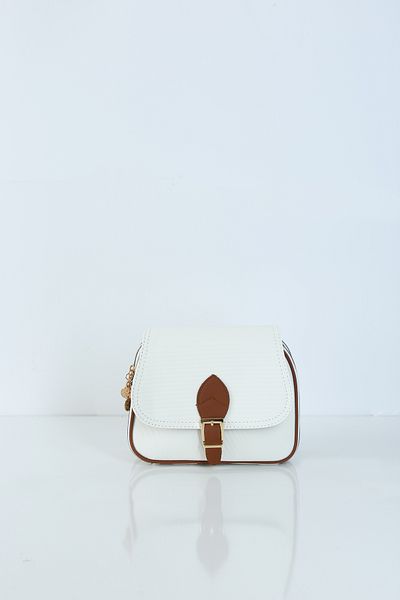 byFOX Fashion Geantă crossbody cu trei compartimente cu detaliu de husă