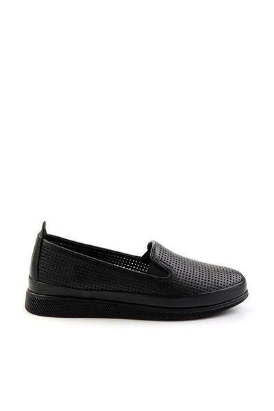 Bambi Black Leather Women's Casual Shoes K01809111103