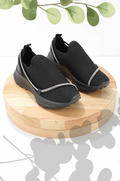 Bambi Schwarze Stretch-Freizeitschuhe für Damen K 01828005117