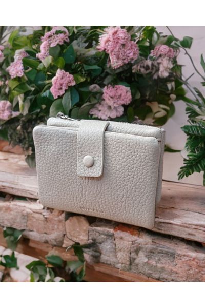 KY Women's Ecru Cream Wallet Card Holder a Quality Soft Leather Medium Size