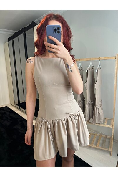 Üda Boutique Kurdele detaylı elbise