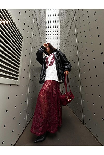 minaaise Women's Burgundy Unlined Lace Skirt and Lace Embroidered Oversize T-Shirt Bottom/Top Set 29168