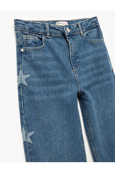 Koton Pantaloni de jeans pentru fete, indigo, cu picioare largi, imprimate cu stele din bumbac 5skg40116ad