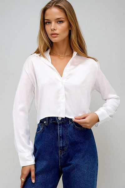 VAGGON Cămașă crop albă din satin pentru femei Prmx13497