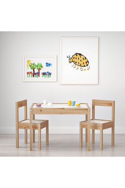 OEM Masuta de activitati din Lemn pt copii + 2 Scaune, Culoare natur,Dimensiune 63x48x45cm,Varsta 2+ Ani