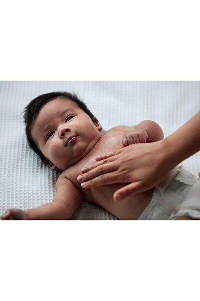 Johnson's Baby Gel and Oil with Shea and Cocoa Butter - 192 ml