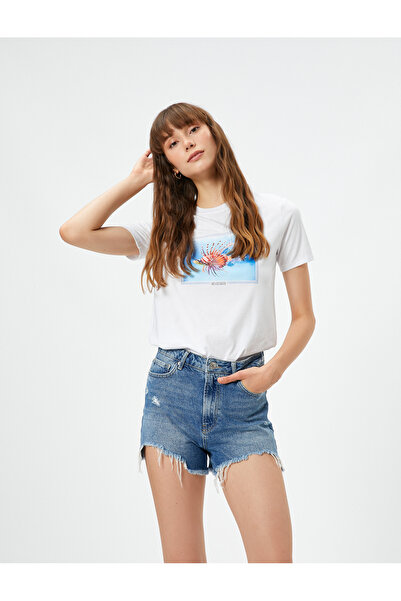 Koton Şahika Ercümen μπλουζάκι με κοντό μανίκι με λαιμόκοψη