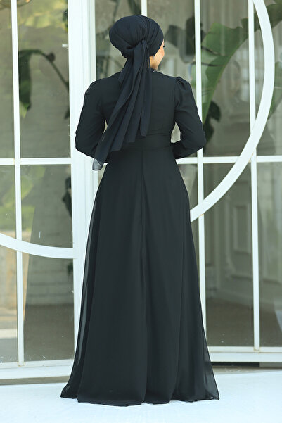 Neva Style Βραδινό φόρεμα με παγιέτες με λεπτομέρειες από ασημί χρώμα 56280GMS