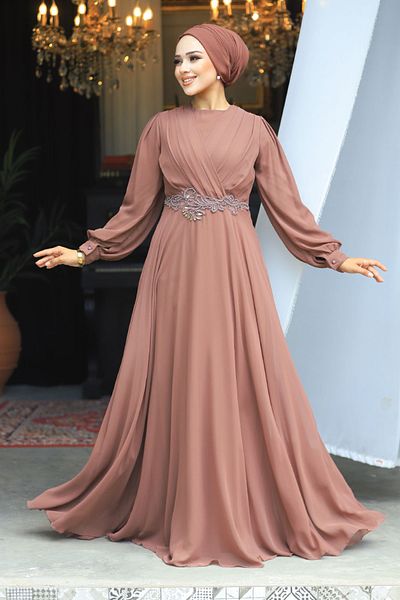 Neva Style Βραδινό φόρεμα Hijab Καφέ με Δαντέλα Λεπτομέρεια 3435kh