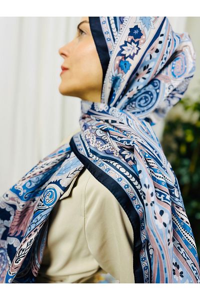 kubbe Premium Round Retro Pattern Soft Cotton Shawl - Capture a Stylish Style with Its Ethnic Pattern