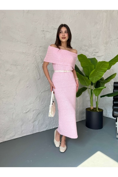 Elif Özbey Butik Pembe Sıfır Kol Madonna Yaka Elbise