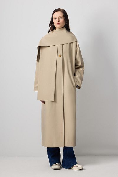 Touché Privé Trench Coat with Shawl Detail
