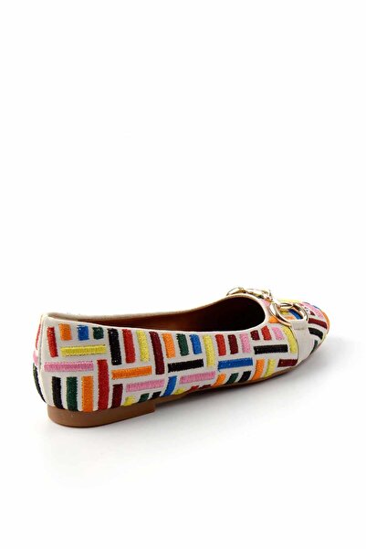 Bambi Ekru Nakışlı Kadın Loafer Ayakkabı K01641167082
