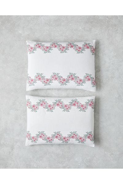 English Home Pink Daisy Chain Pillow Case - 50X70 cm - Easy to Iron