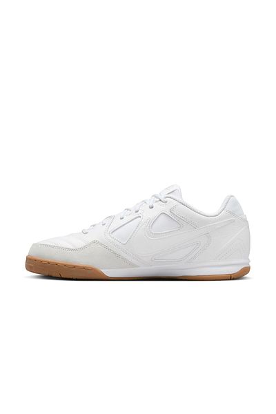Nike Gato