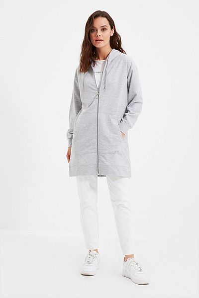Trendyol Modest Graumelierter Basic-Sweatshirt-Cardigan mit Kapuze und Reißverschluss, weiter Passform, Oversize-Sweatshirt TCTAW22TW0137