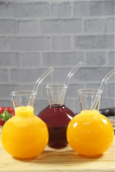 İLİVA Set of 3 Chubby Glass Soft Drink Glasses with Straw, Presentation Cocktail Juice Glass, Water and Beverage Glass