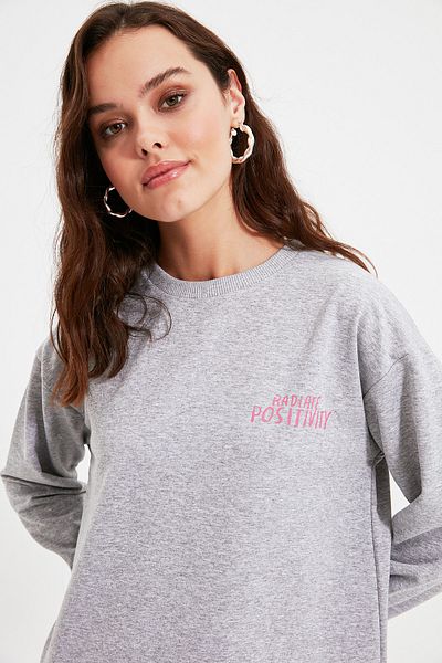 Trendyol Modest Sweatshirt - Grau - Regular Fit