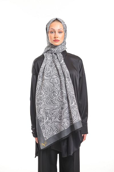 19V69 ITALIA Gray Cream Shawl Geometric Pattern Pavia Series with Scarf Hanger and Gift Set 75x200 Cm