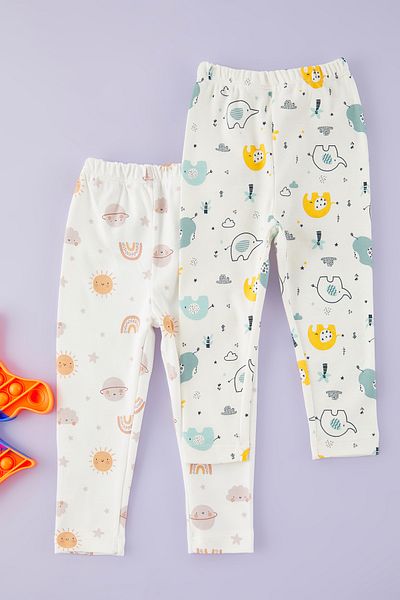 TRENDYOLKIDS Unisex Baby Ecru 2er-Pack bedruckte Leggings aus 100 % Baumwolle TKDSS25TA00020