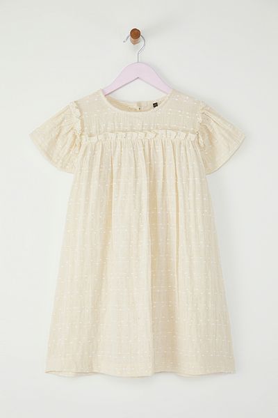TRENDYOLKIDS Beigefarbenes Basic-Mini-Kurzarm-Webkleid aus Baumwolle für Mädchen TKDSS25EL00029