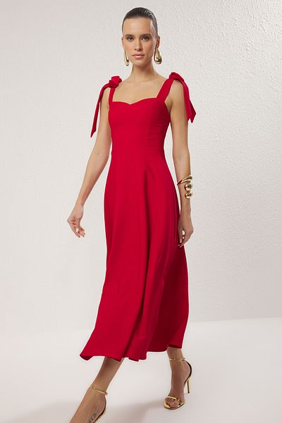 Trendyol Collection Rotes, gewebtes, schickes Midikleid mit A-Schnitt und Schnürung TPRSS24EL00251