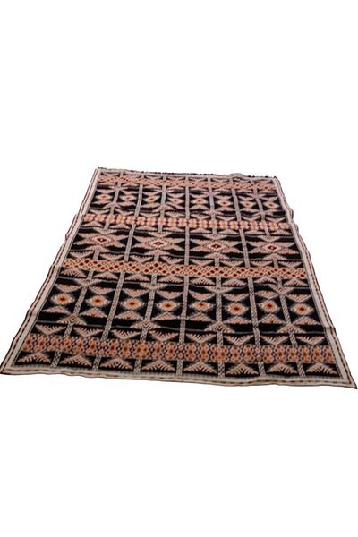 smart home Excellent Syrian double-sided rug with a velvety texture with beautiful pattern made of high-quality