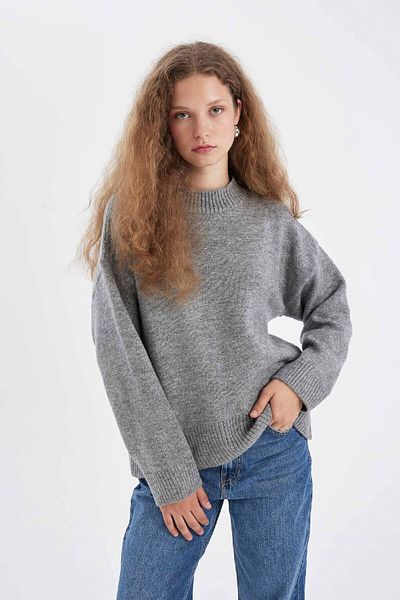 DeFacto Oversize Wide Fit Half Turtleneck Long Knitwear Sweater R6044Az24Wn