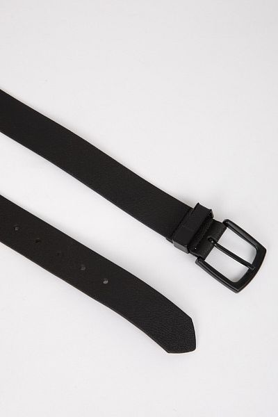 DeFacto Herren-Jeansgürtel aus Kunstleder D3293axns