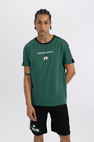 DeFacto Nba Boston Celtics Standard Fit Crew Neck Short Sleeve T-Shirt
