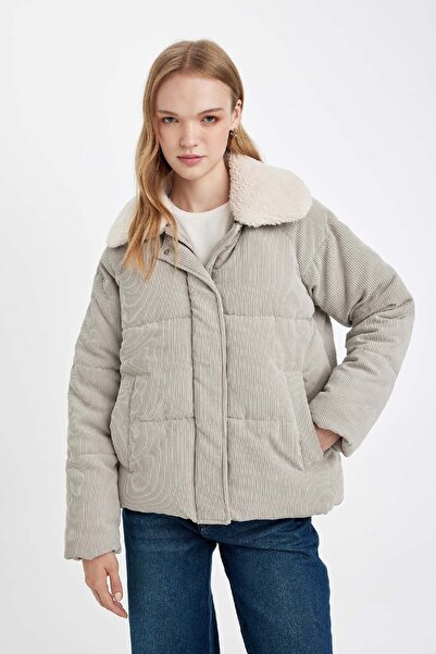 DeFacto Sametový kabát s límcem z umělé kožešiny se zipem – kapsa, zapínání na patentky, Regular Fit C5160Ax24Wn