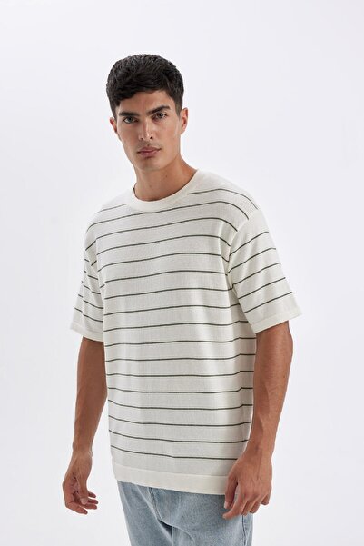 DeFacto Standard Fit Crew Neck Striped Cotton Short Sleeve T-Shirt D3581Ax24Sm