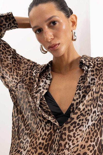 DeFacto Langarmshirt mit Leopardenmuster und normaler Passform D3721AX24AU
