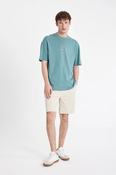 DeFacto Thessaloniki-Stofftaschen-Bermudashorts mit normaler Passform D4546ax24sm