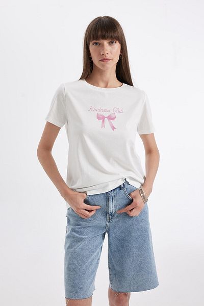 DeFacto Potištěné česané bavlněné tričko s krátkým rukávem Regular Fit Crew Neck D4333AX24HS