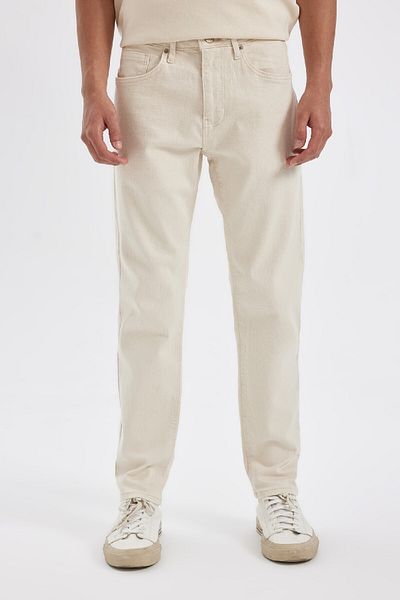 DeFacto Slim Tapered Fit Slim Fit Jeanshose mit normaler Taille und schmalem Bein C9743AX24AU