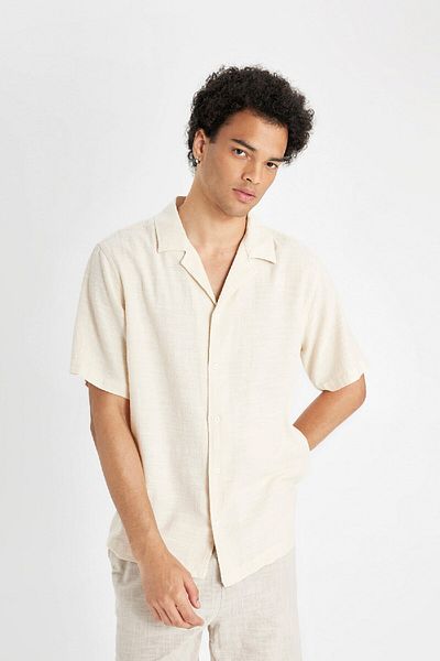 DeFacto Apaş Collar Cotton Short Sleeve Shirt - Regular Fit A9335axbg700