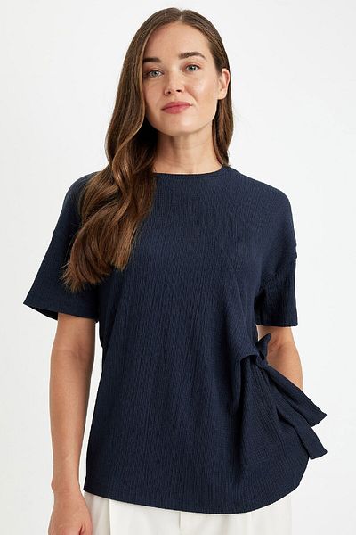 DeFacto Tričko Relax Fit Crew Zavinovačka s krátkým rukávem D5446Ax24Au