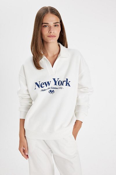 DeFacto Relax Fit Polo Collar Printed Thick Sweatshirt D5295Ax24Au