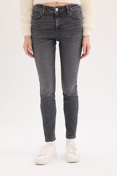 DeFacto Skinny Fit High Waist Straight Leg Long Jean Look Washed Pants D5047Ax24Cw