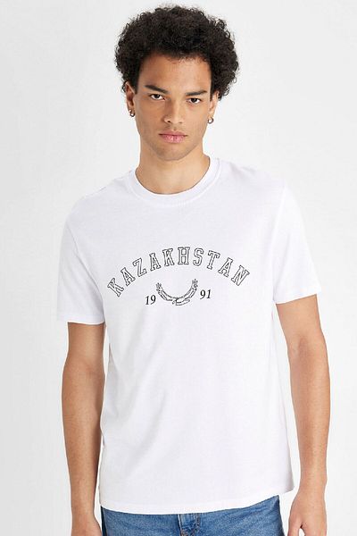 DeFacto T-shirt Crew Neck PrinteD Regular Fit - D6170AX24SM