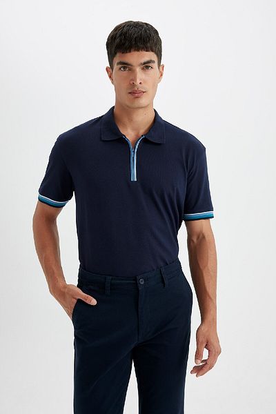 DeFacto Kurzärmliges Polo-T-Shirt mit normaler Passform - D6000AX24SM