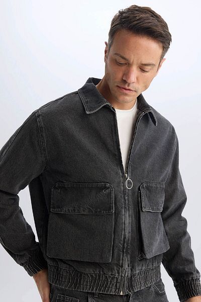 DeFacto Jeansjacke mit Polokragen und Reißverschluss – mit Taschen und Unterlegscheibe D5092ax24au