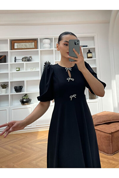 sarebutik Bisiklet Yaka Fiyonk Aksesuar Detaylı Balon Kol Elbise