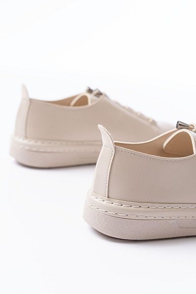 Aymood MK-9026 Pantofi sport casual cu șireturi bej cu accesorii din piatră