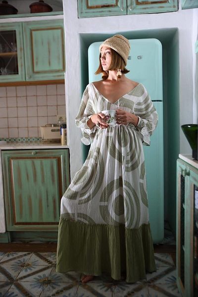 FASHION COCKTAIL Ring Oval Circle Pattern V-Neck Back Tie Breathable Fabric Long Bohemian Summer Vacation Dress